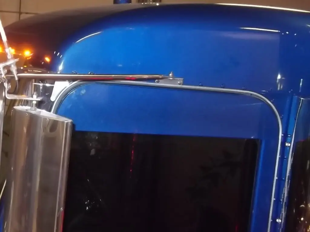 [SLI001868] Peterbilt Slanted Door Visors - Paintable Aluminum (3")