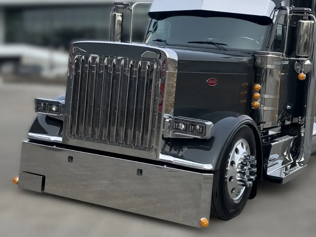 [SLI000552] Peterbilt 589 STC Hood Crown - 379 Style (Yes)